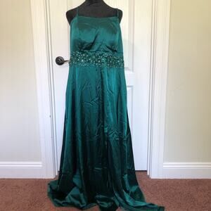 City Studio Womens Gown Size 16W‎ Hunter Green Embellished Satin Spaghetti Strap